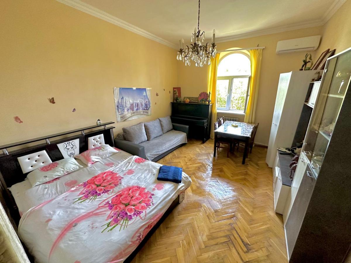 Karson Family Hostel & Guest House Jerevan Eksteriør bilde